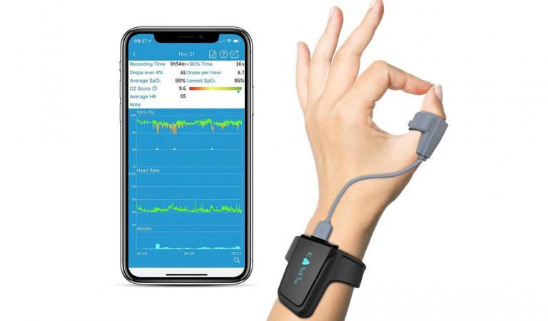 Wellue Checkme O2 Max Wrist Oxygen Monitor With Bluetooth