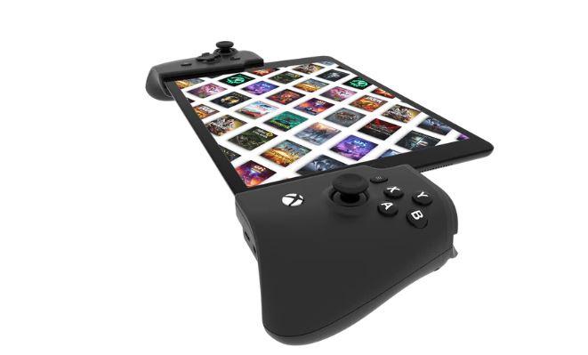 RiotPWR™ Cloud Gaming Controller for iOS (Xbox Edition)